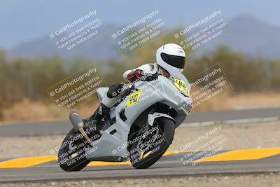 media/Sep-10-2022-SoCal Trackdays (Sat) [[a5bf35bb4a]]/Turn 6 (1140am)/